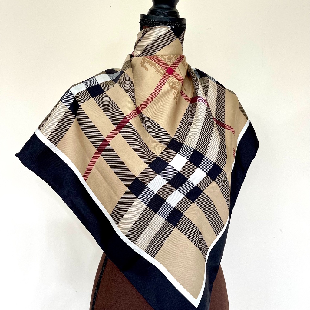 Nwt Burberry Scarf Beige Check Black Border Silk Wrap